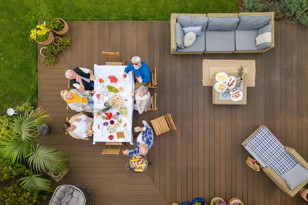 Outdoor Living Spaces: Bringing the Indoors Out image