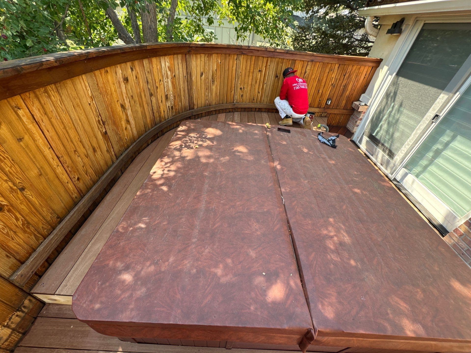 Gallery photos for Elegant Deck and Fence Transformation: Image #2