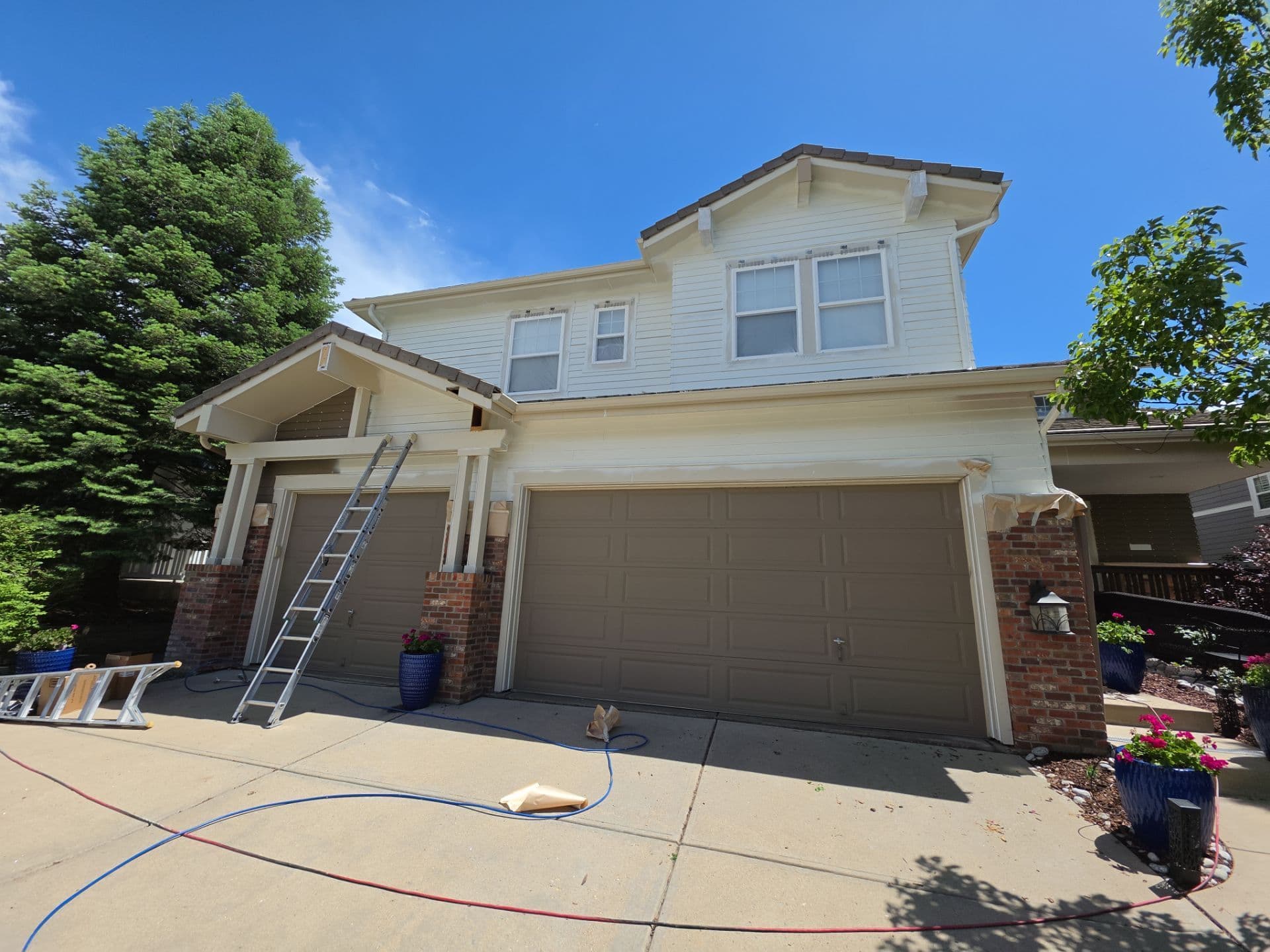 Gallery photos for Exterior Painting Done Right - Prep, Caulk, and Lasting Color: Image #9