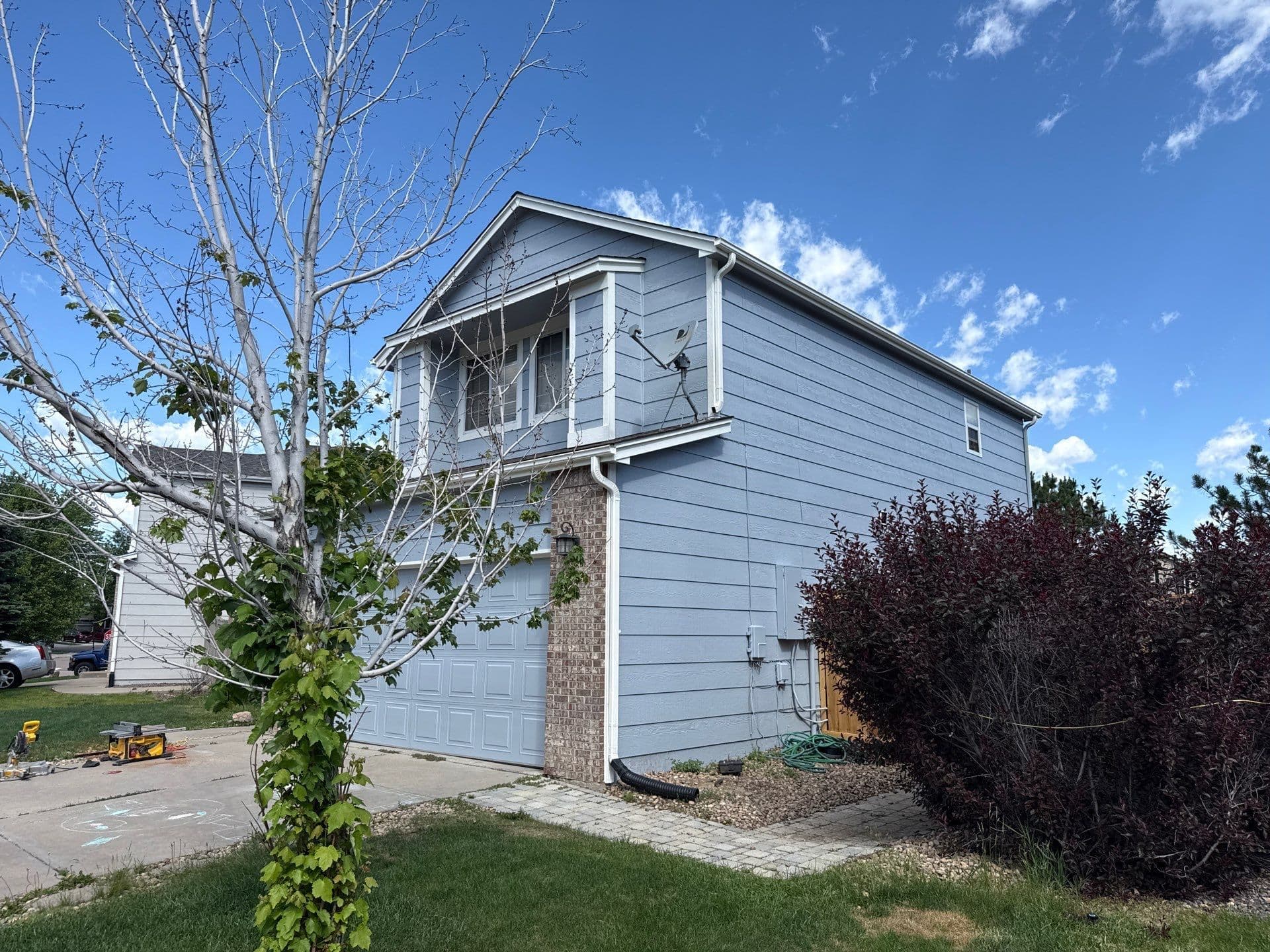 Gallery photos for Exterior Paint and Siding Repair Done Right - Front to Back: Image #1