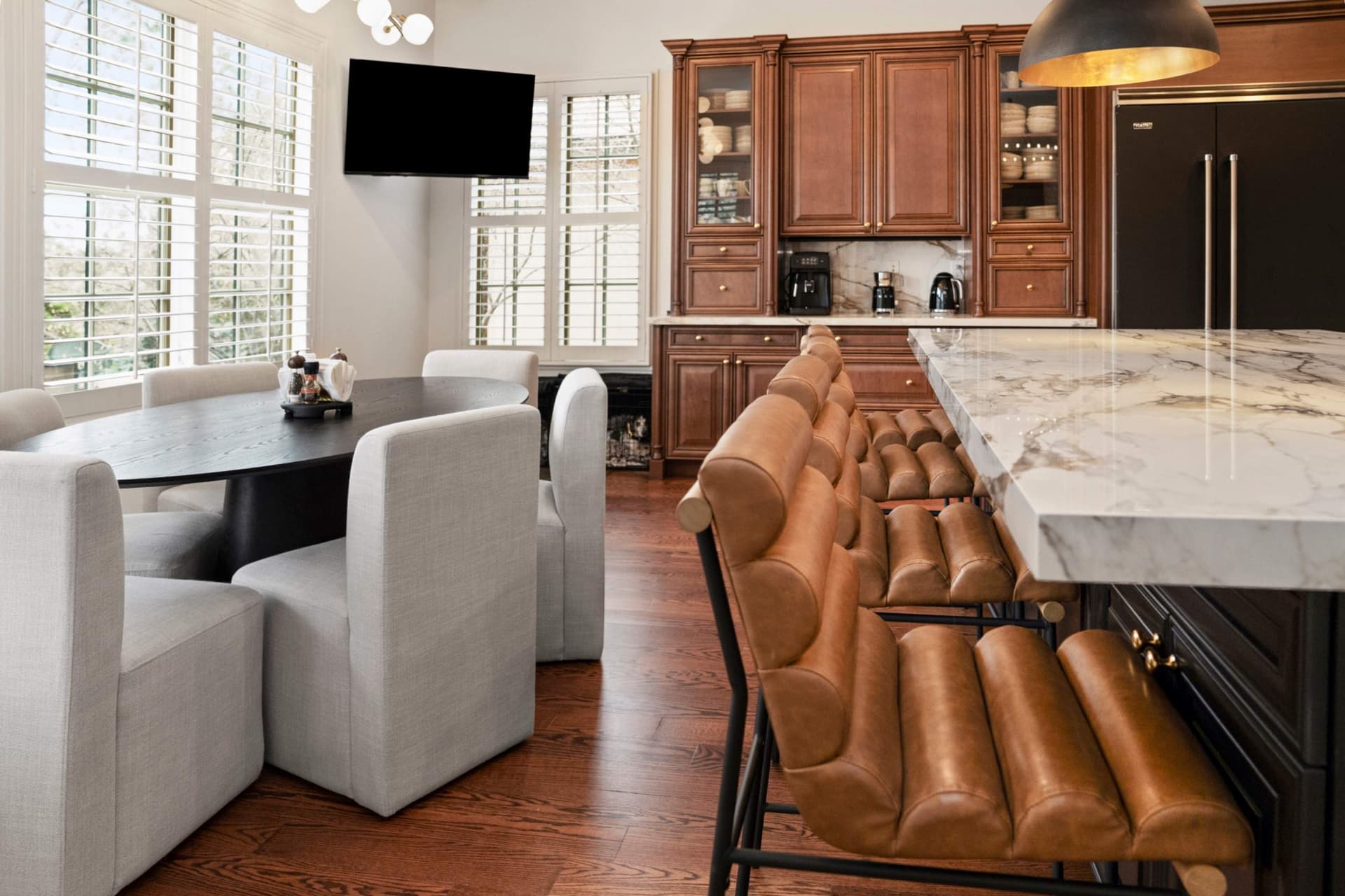 Gallery photos for Full Kitchen Remodel with Porcelain Countertops and Viking Appliances: Image #8