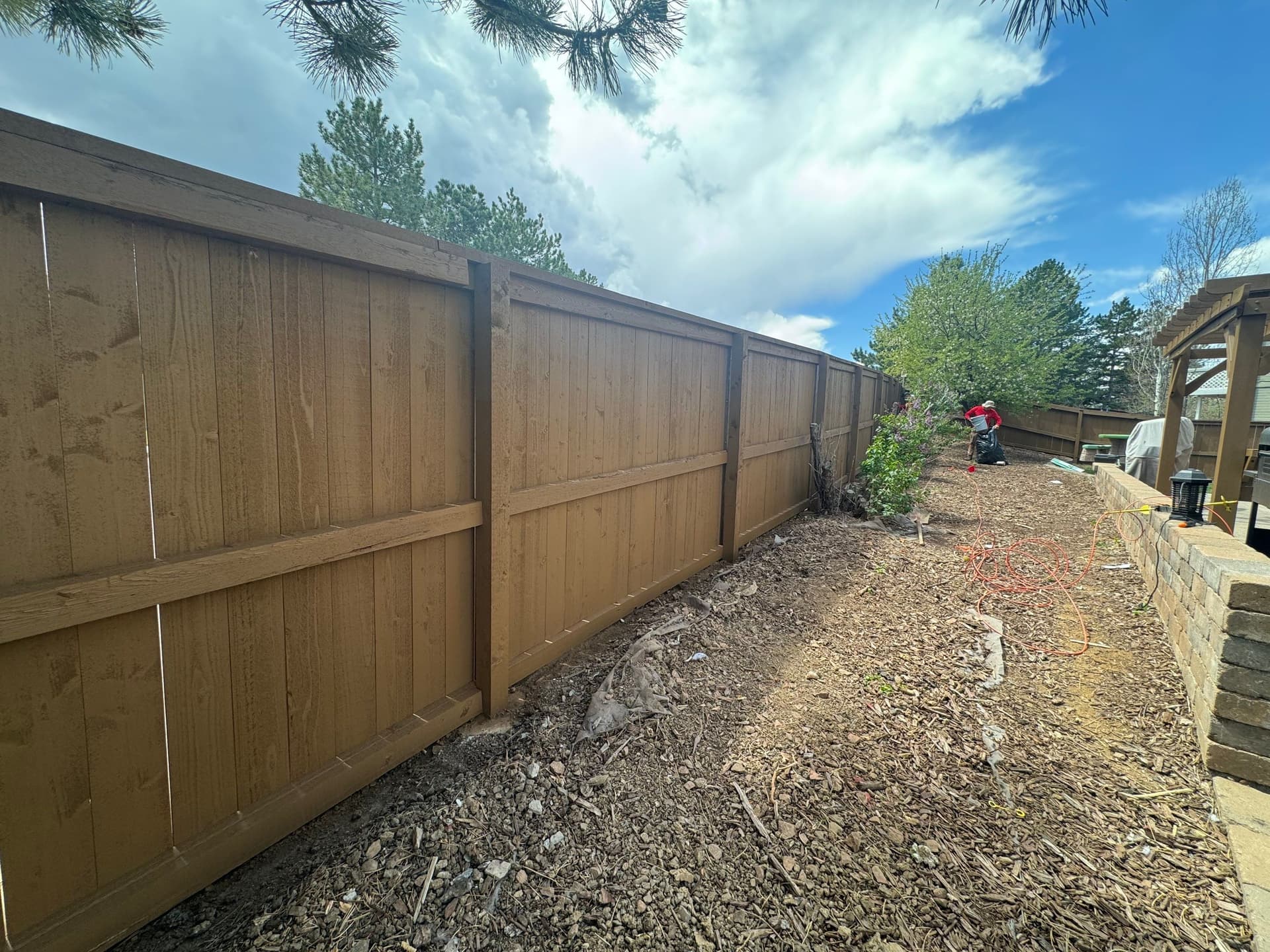 Gallery photos for New Cedar Fence Build and Full Stain Finish: Image #7