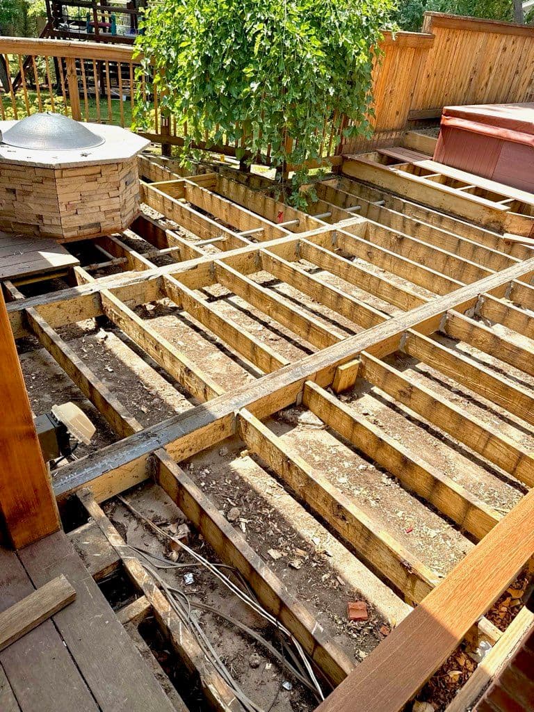 Gallery photos for Transform Your Outdoor Space with Expert Deck Restoration: Image #2
