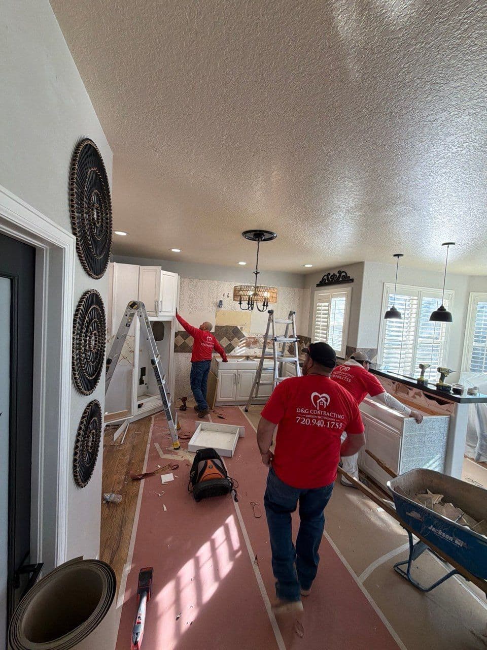 Gallery photos for Kitchen Transformation with Custom Cabinets: Image #1