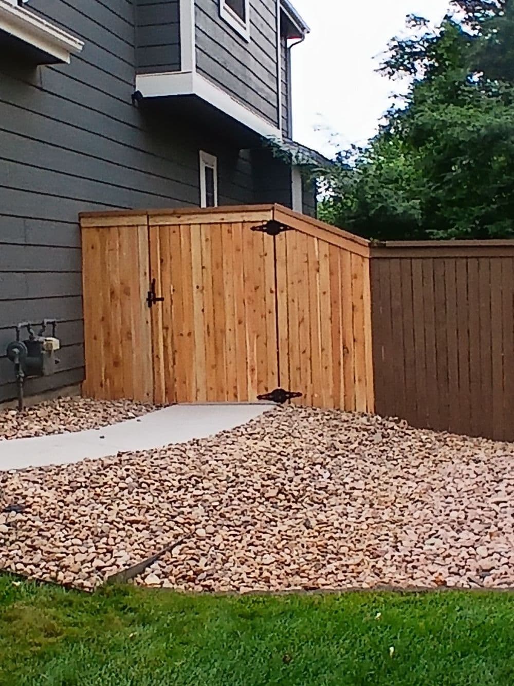 Expert Fence Installation Boosts Privacy