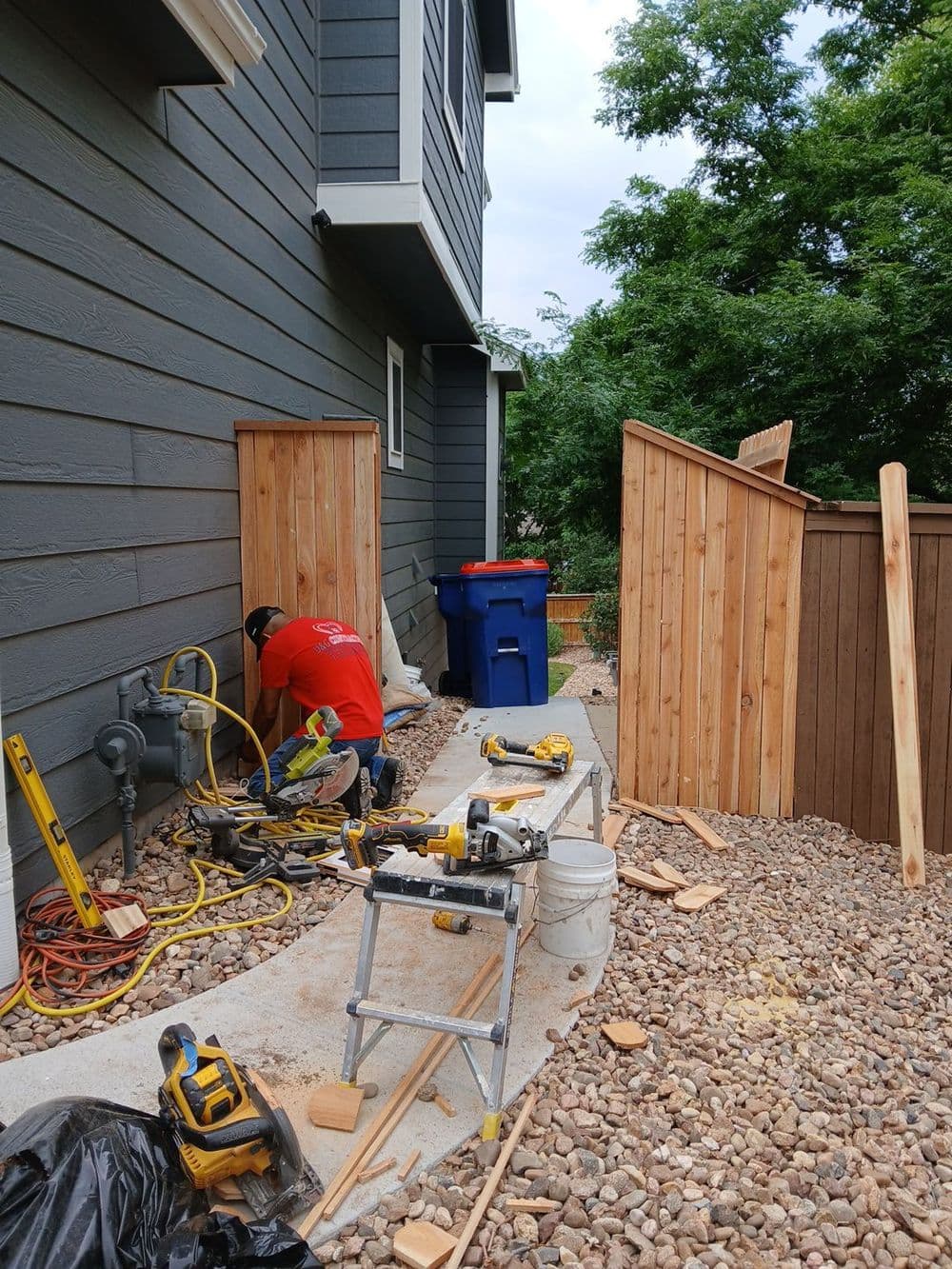 Project Expert Fence Installation Boosts Privacy image